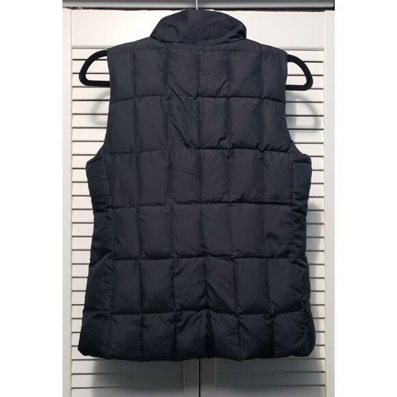 GAP Down Filled Vest Women's Size XS Front Zip Quilted Black w/Red Inner Lining - Picture 5 of 11